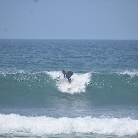 Surf Yoga Ericeira Guest House Exteriör bild