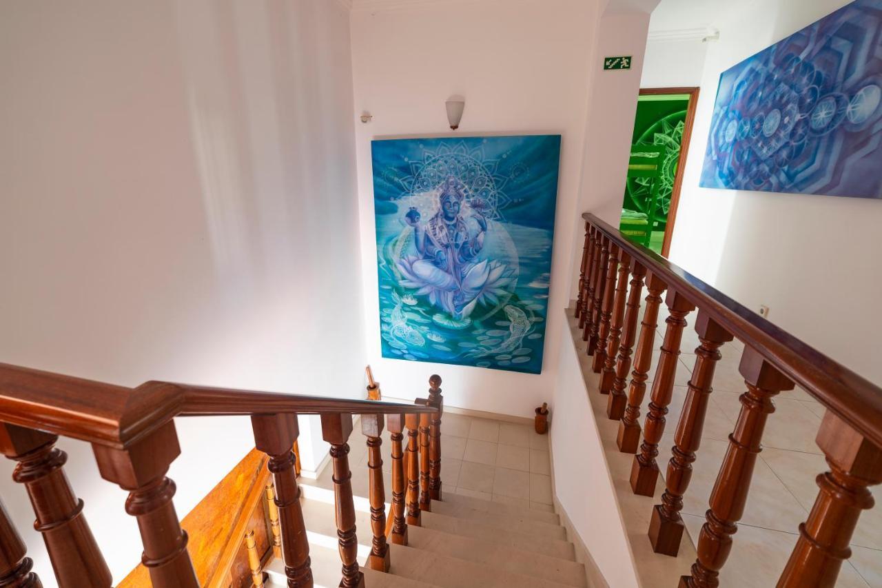 Surf Yoga Ericeira Guest House Exteriör bild
