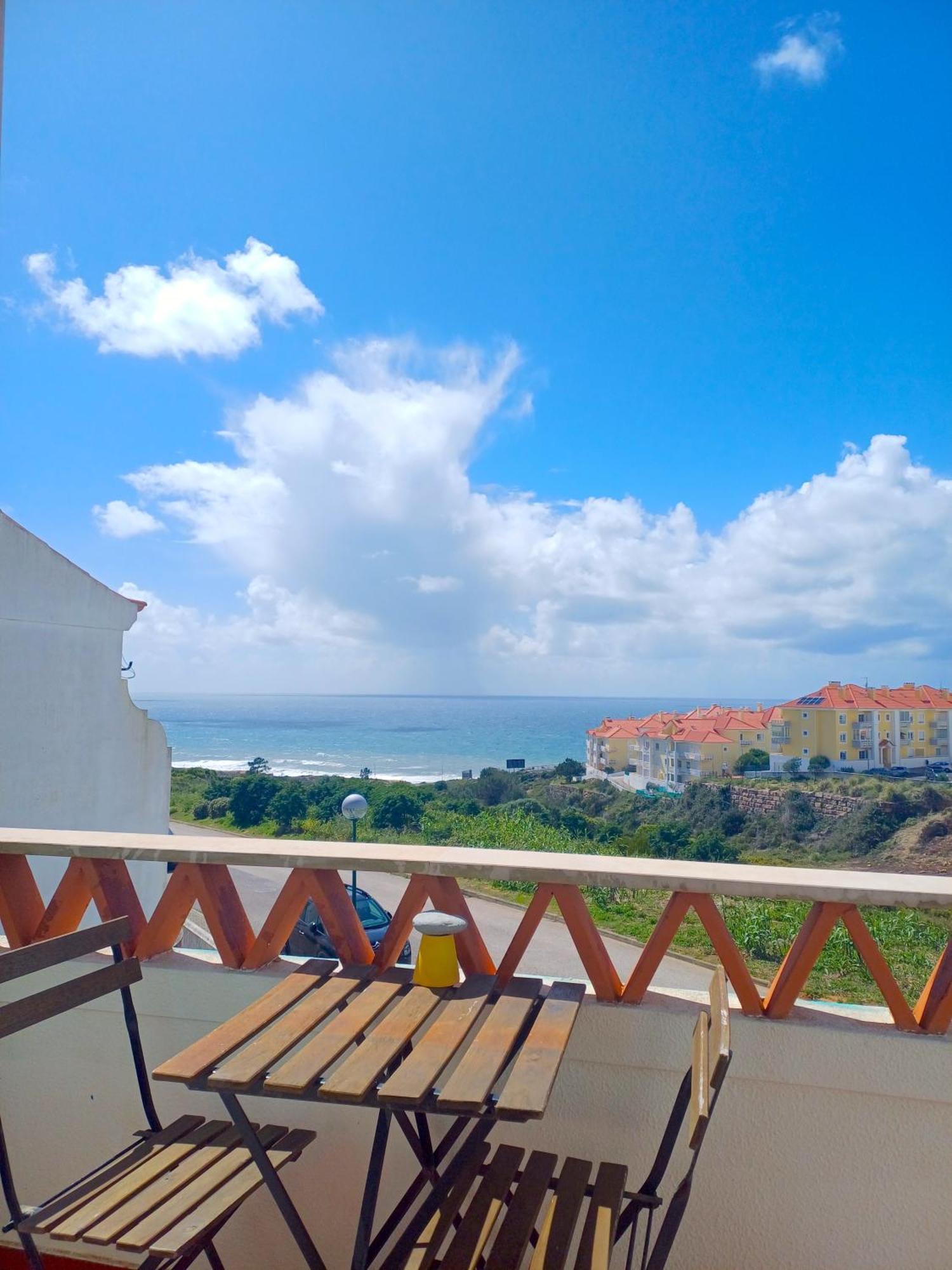 Surf Yoga Ericeira Guest House Exteriör bild